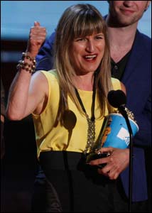 La directora de 'Crepúsculo', Catherine Hardwicke, estará a cargo del proyecto para el estudio de Liberty Media, Overture Films